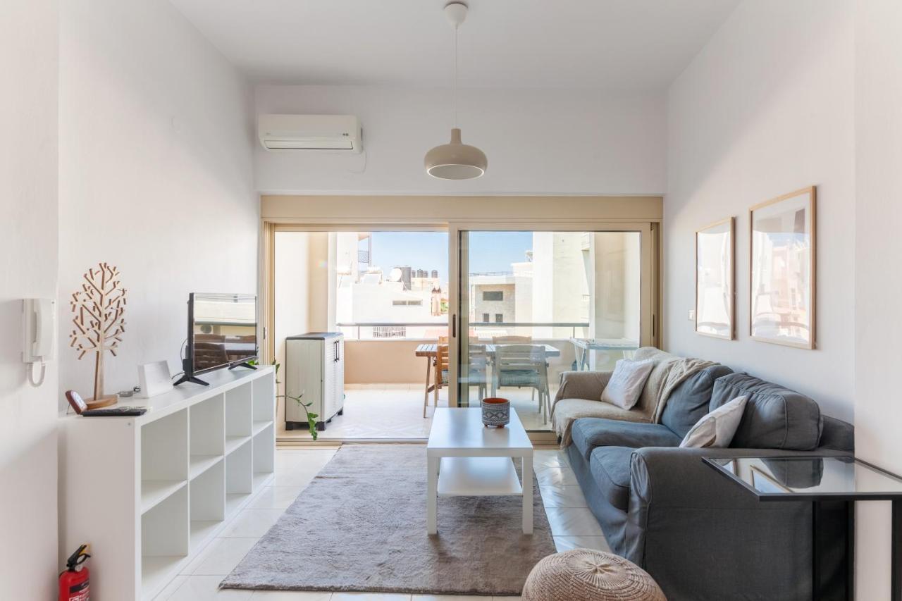 Lovely Apartment Close To The City Center 伊拉克利翁 外观 照片