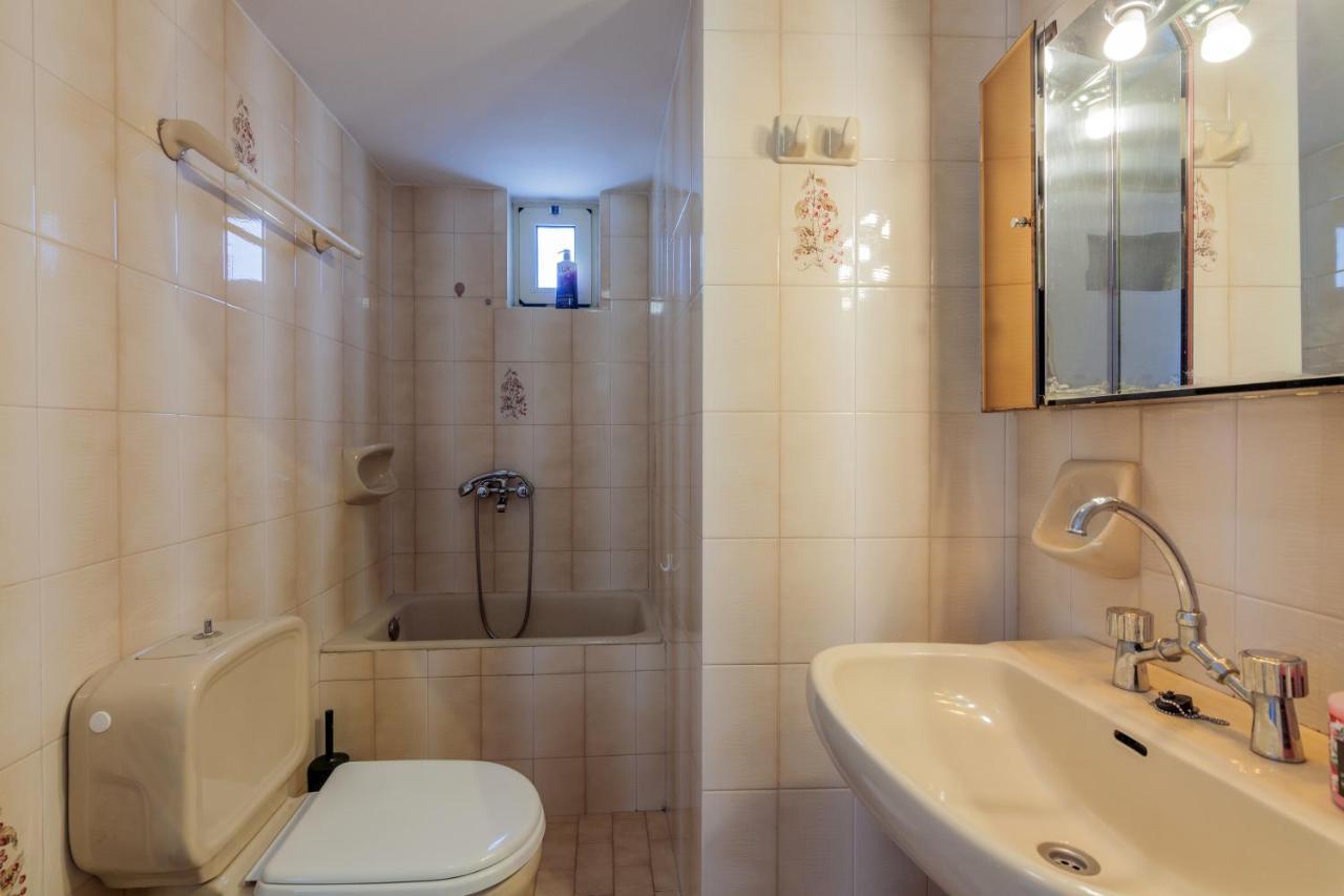 Lovely Apartment Close To The City Center 伊拉克利翁 外观 照片