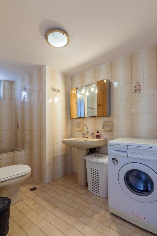 Lovely Apartment Close To The City Center 伊拉克利翁 外观 照片